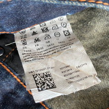 Load image into Gallery viewer, Hugo Boss Jeans W38 L32