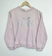 Load image into Gallery viewer, Embroidered ‘Flower’ sweatshirt (L)