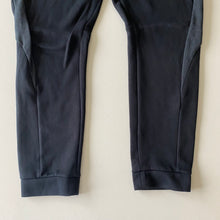 Load image into Gallery viewer, Puma joggers (XL)