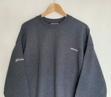 Load image into Gallery viewer, Embroidered sweatshirt (L)