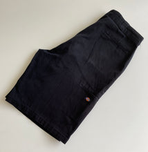Load image into Gallery viewer, Dickies Shorts W38