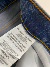 Load image into Gallery viewer, Wrangler Jeans W34 L34