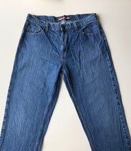 Load image into Gallery viewer, Tommy Hilfiger Jeans W34 L30