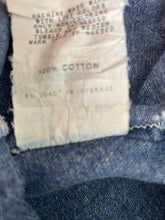 Load image into Gallery viewer, 90s high waisted shorts