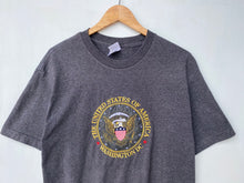 Load image into Gallery viewer, Washington t-shirt (L)