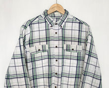 Load image into Gallery viewer, Flannel shirt (L)