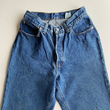 Load image into Gallery viewer, Levi’s Jeans W24 L32