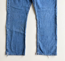 Load image into Gallery viewer, Tommy Hilfiger Jeans W36 L32