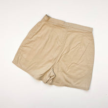 Load image into Gallery viewer, 90s Reebok Classic Shorts W24