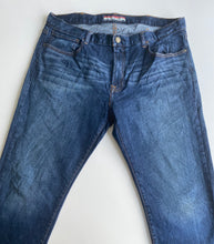 Load image into Gallery viewer, Tommy Hilfiger Jeans W38 L30