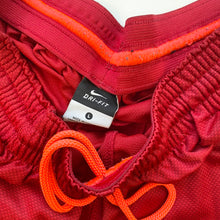 Load image into Gallery viewer, Nike Shorts (L)