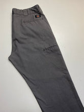 Load image into Gallery viewer, Dickies W36 L30