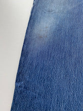 Load image into Gallery viewer, Levi’s 501 W40 L34