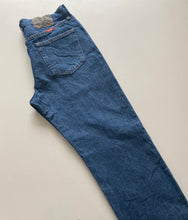 Load image into Gallery viewer, Wrangler Jeans W30 L30