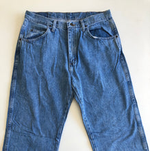Load image into Gallery viewer, Wrangler Jeans W34 L34