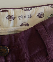 Load image into Gallery viewer, Dickies W29 L26