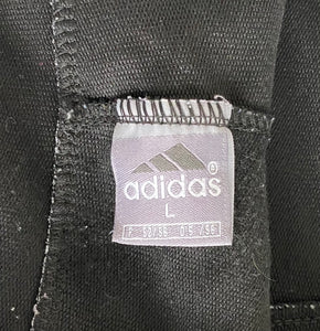 Adidas shorts (L)