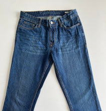Load image into Gallery viewer, Calvin Klein Jeans W38 L31