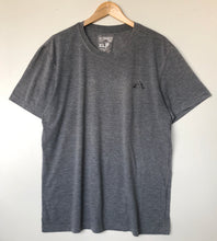 Load image into Gallery viewer, Adidas t-shirt (XL)