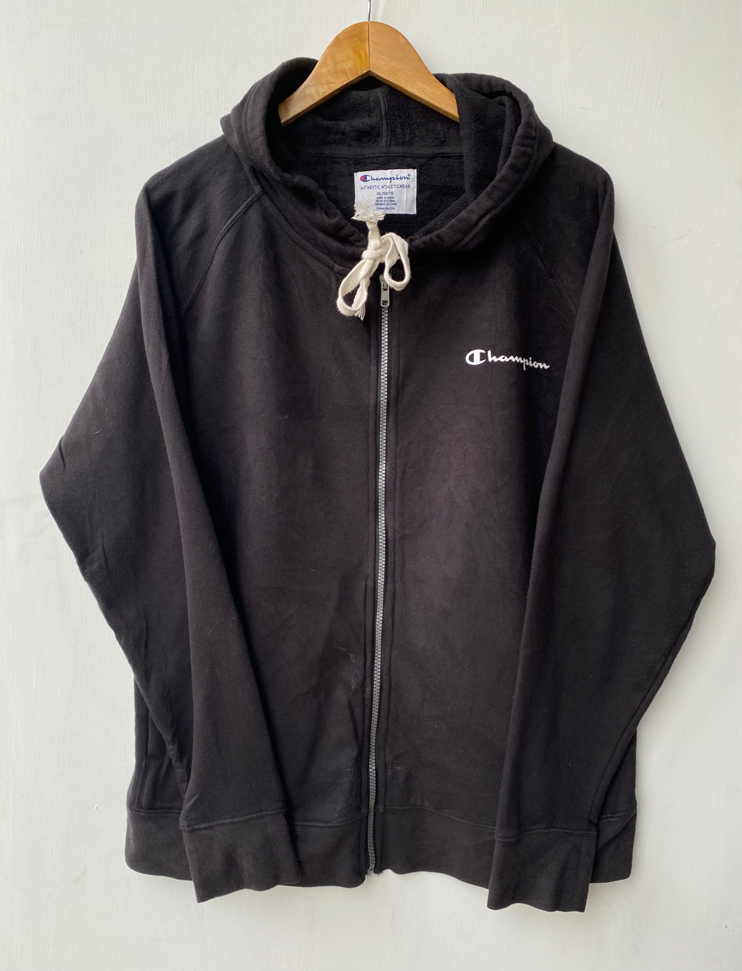 Champion hoodie (XL)