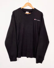 Load image into Gallery viewer, Champion sweatshirt Black (XL)