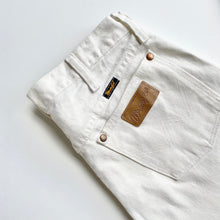 Load image into Gallery viewer, Wrangler Jeans W30 L32