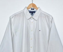 Load image into Gallery viewer, Tommy Hilfiger shirt (XL)