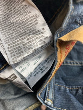 Load image into Gallery viewer, Levi’s 501 W42 L30