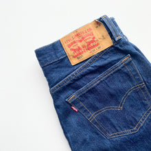 Load image into Gallery viewer, Levi’s 501 W32 L28