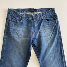 Load image into Gallery viewer, Calvin Klein Jeans W34 L32