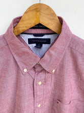 Load image into Gallery viewer, Tommy Hilfiger shirt (M)