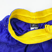 Load image into Gallery viewer, Nike Shorts (M)