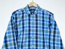 Load image into Gallery viewer, Nautica shirt (M)