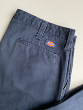 Load image into Gallery viewer, Dickies W36 L32