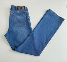 Load image into Gallery viewer, Wrangler Jeans W34 L34