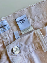 Load image into Gallery viewer, Calvin Klein Jeans W32 L30