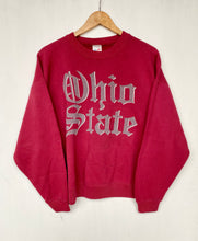 Load image into Gallery viewer, American College sweatshirt (M)