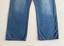Load image into Gallery viewer, Calvin Klein Jeans W38 L32