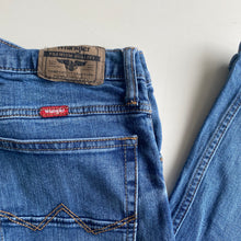 Load image into Gallery viewer, Wrangler Jeans W31 L30