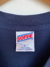 Load image into Gallery viewer, American College t-shirt (L)