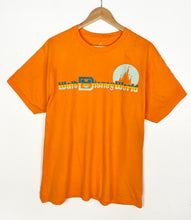 Load image into Gallery viewer, Disney World T-shirt (L)