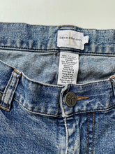 Load image into Gallery viewer, Calvin Klein Jeans W30 L31
