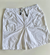 Load image into Gallery viewer, Tommy Hilfiger shorts (XL)