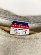 Load image into Gallery viewer, Champion sweatshirt (L)