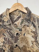 Load image into Gallery viewer, Camo shirt (XL)