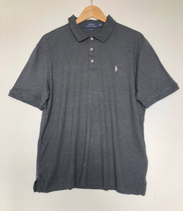 Ralph Lauren polo (L)