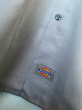 Load image into Gallery viewer, Dickies shirt (XL)