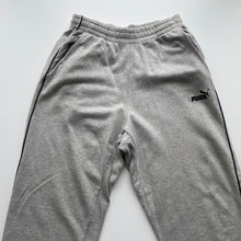 Load image into Gallery viewer, Puma joggers (S)