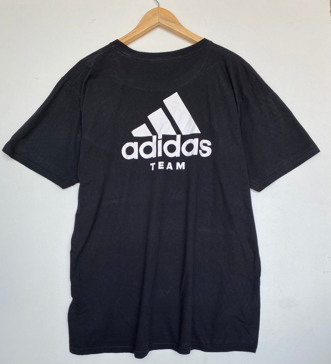 Adidas t-shirt (XL)