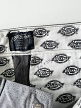 Load image into Gallery viewer, Dickies W24 L28